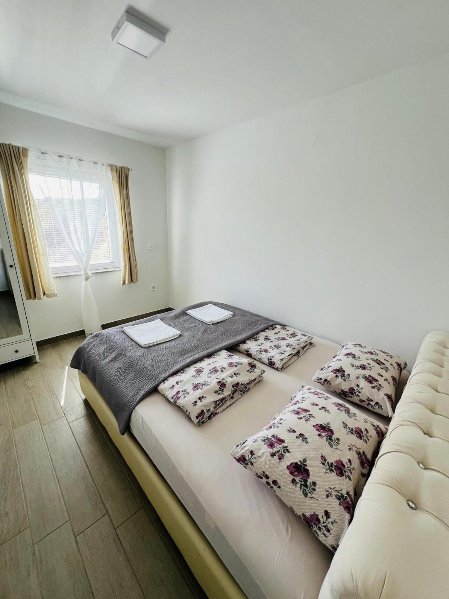 Apartments Jagodje Izola Εξωτερικό φωτογραφία
